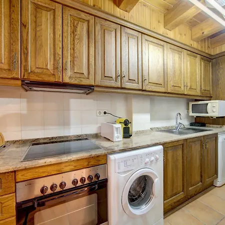 Daire Luxury Con Gran Jardin Comunitario Arties