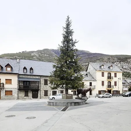 Daire Luxury Con Gran Jardin Comunitario Arties